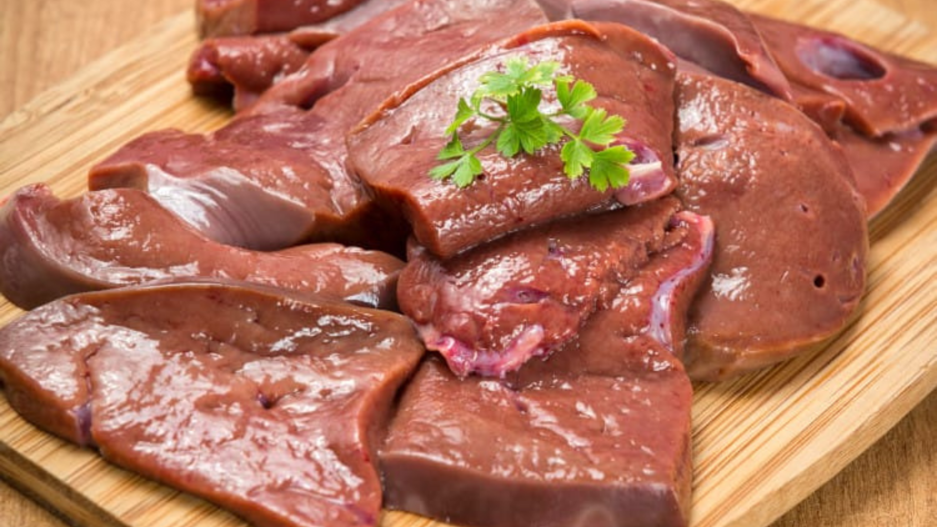 How to Cook Beef Liver for Dogs