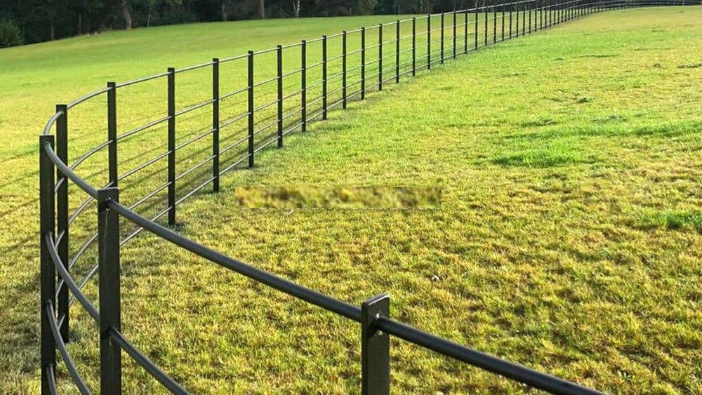 BudgetFriendly DogProof Garden Fencing Guide